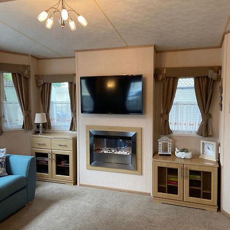 Mudeford Beach Lodge Dış mekan fotoğraf