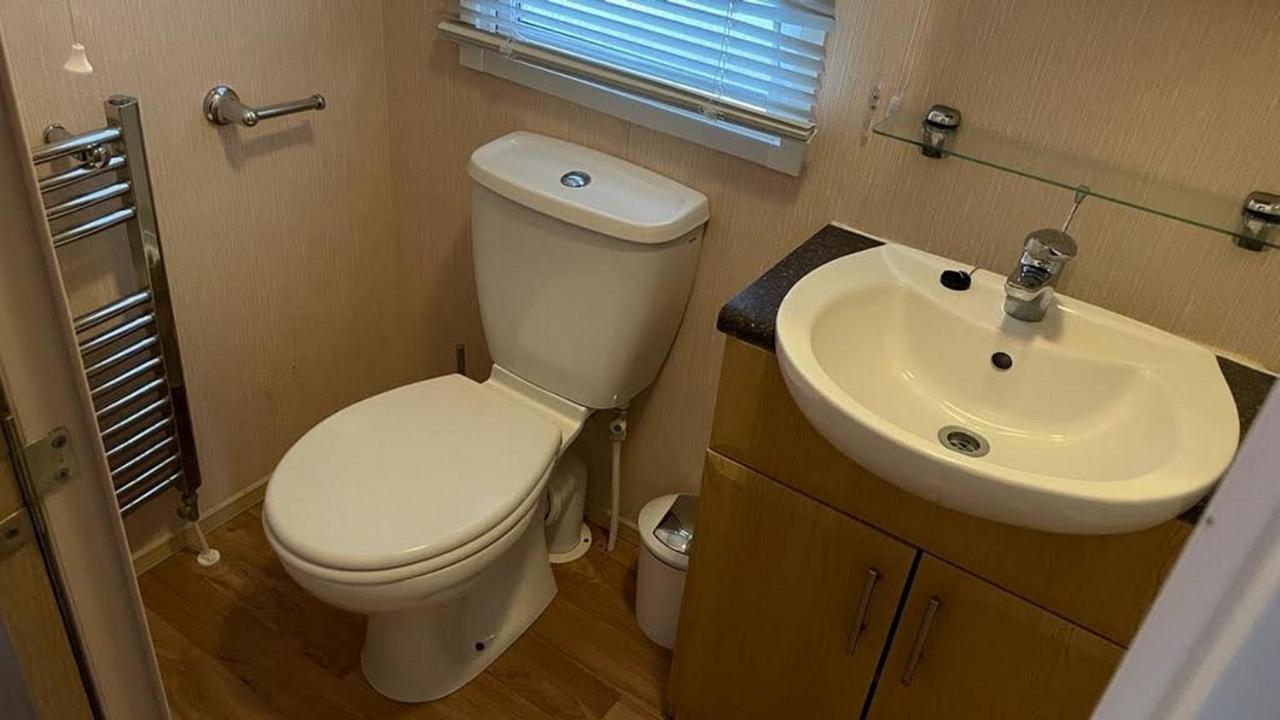 Mudeford Beach Lodge Dış mekan fotoğraf